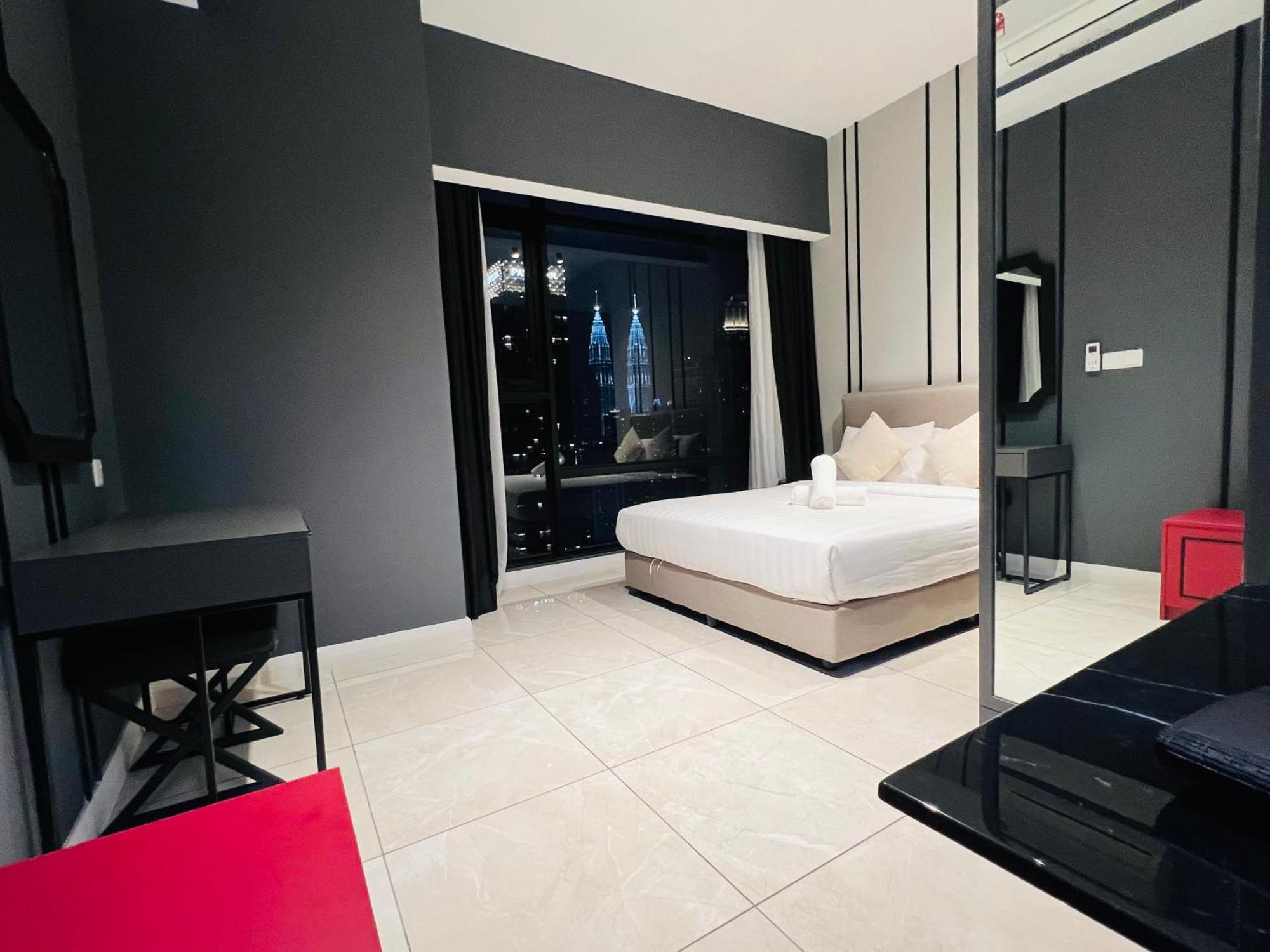 Axon Suites Pavilion By Victory House 吉隆坡 外观 照片